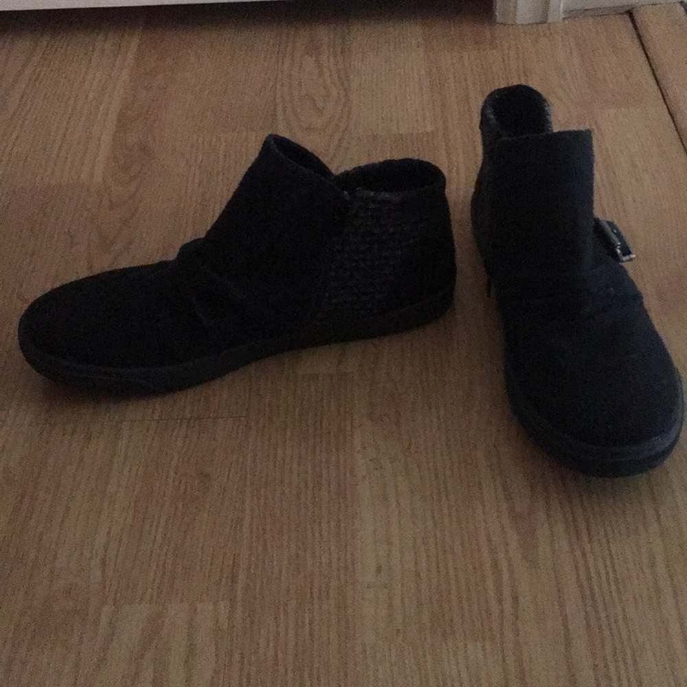 NWOT Blowfish booties